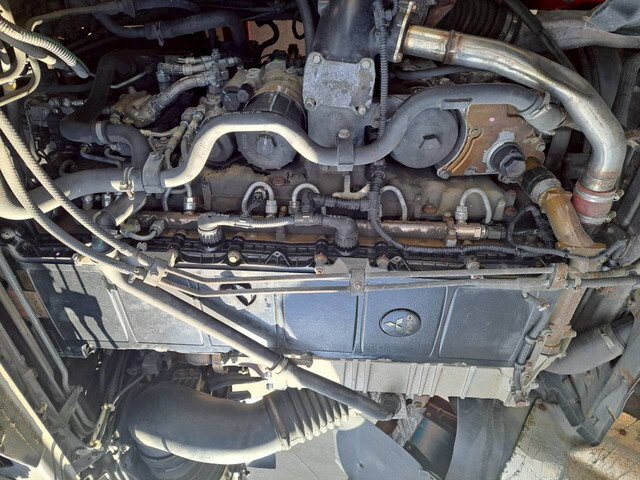 三菱ふそうスーパーグレートセルフローダー大型（10t）[写真29]