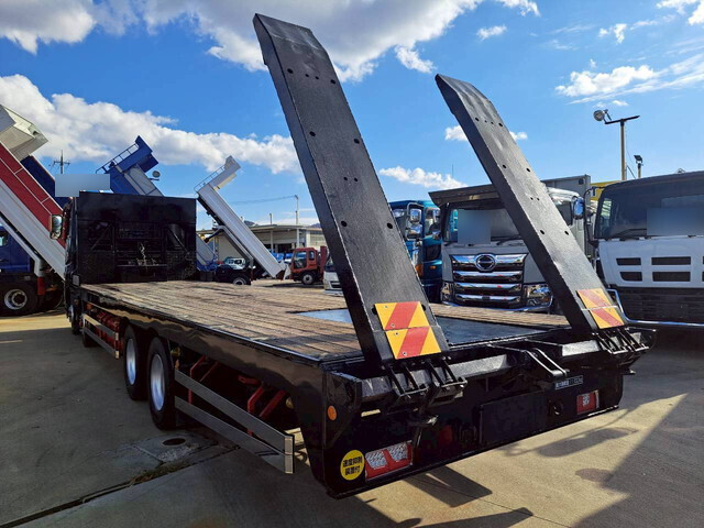 三菱ふそうスーパーグレートセルフローダー大型（10t）[写真03]