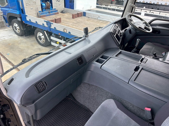 三菱ふそうスーパーグレートセルフローダー大型（10t）[写真31]