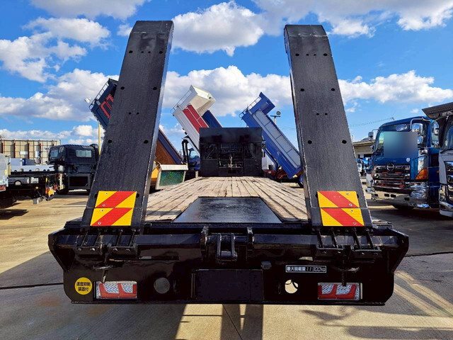 三菱ふそうスーパーグレートセルフローダー大型（10t）[写真06]