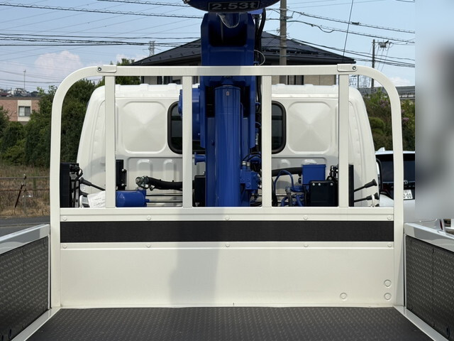 トヨタトヨエースクレーン4段小型（2t・3t）[写真13]