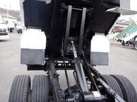 いすゞエルフダンプ小型（2t・3t）[写真16]