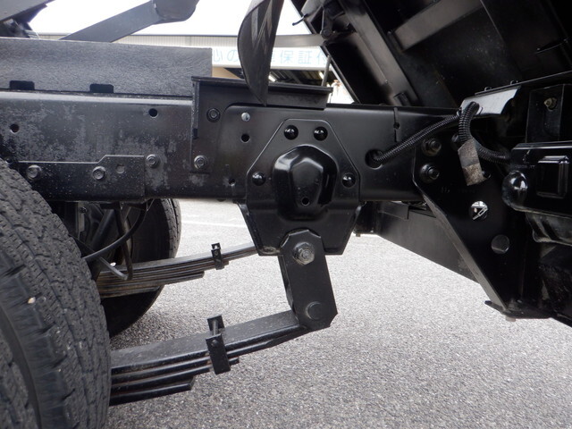 いすゞエルフダンプ小型（2t・3t）[写真19]