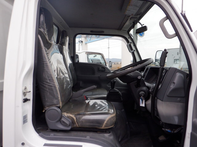 いすゞエルフダンプ小型（2t・3t）[写真29]