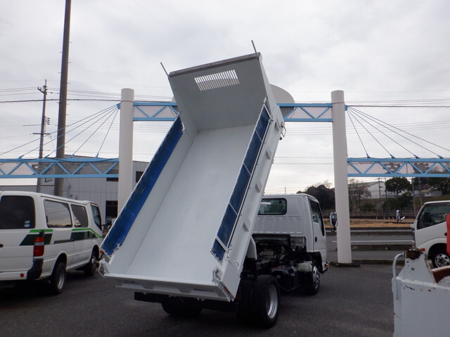 いすゞエルフダンプ小型（2t・3t）[写真04]