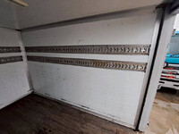 日産アトラスパネルバン小型（2t・3t）[写真18]