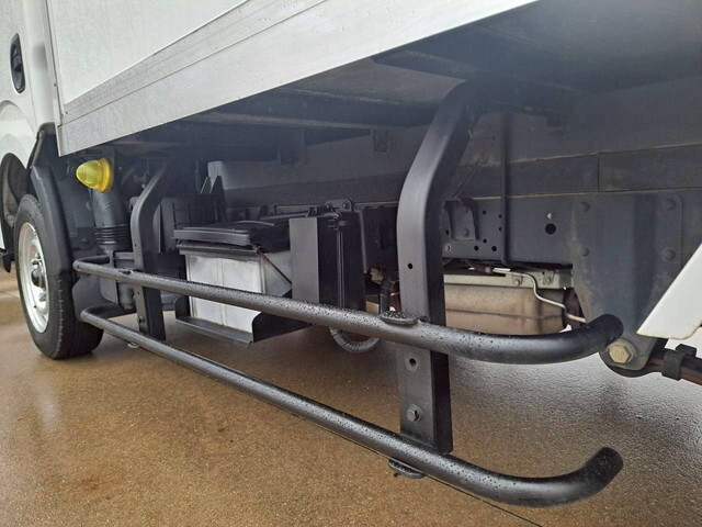 日産アトラスパネルバン小型（2t・3t）[写真25]