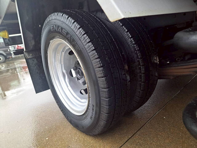 日産アトラスパネルバン小型（2t・3t）[写真28]