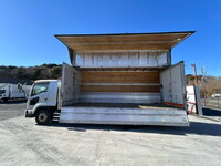 いすゞフォワードアルミウイング増トン（6t・8t）[写真08]