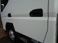 三菱ふそうキャンターダブルキャブ（Wキャブ）小型（2t・3t）[写真13]