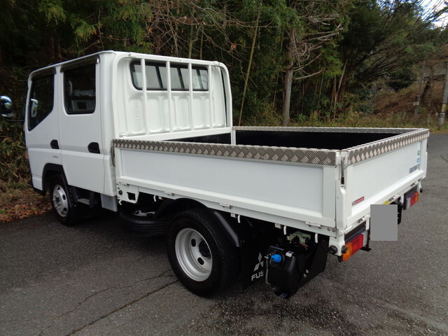 三菱ふそうキャンターダブルキャブ（Wキャブ）小型（2t・3t）[写真02]
