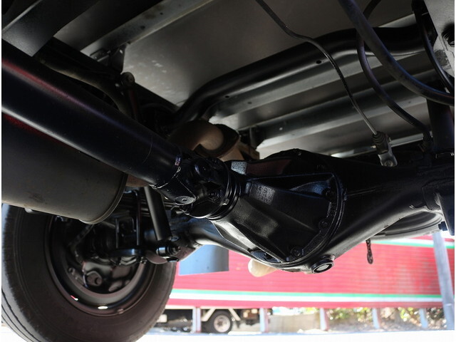 トヨタトヨエース平ボディ小型（2t・3t）[写真19]