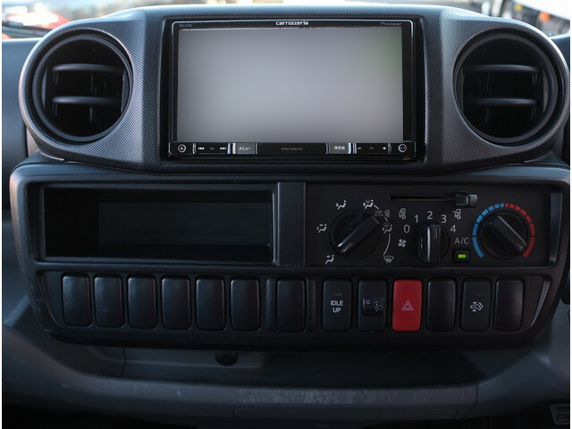 トヨタトヨエース平ボディ小型（2t・3t）[写真33]