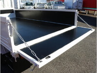 トヨタトヨエース平ボディ小型（2t・3t）[写真09]