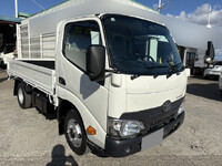 トヨタトヨエース平ボディ小型（2t・3t）[写真01]