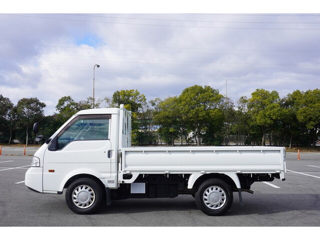 マツダボンゴ平ボディ小型（2t・3t）[写真11]