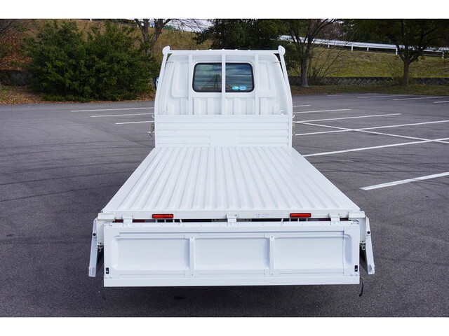 マツダボンゴ平ボディ小型（2t・3t）[写真14]