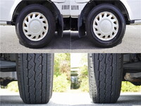 マツダボンゴ平ボディ小型（2t・3t）[写真27]