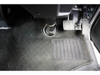 マツダボンゴ平ボディ小型（2t・3t）[写真32]