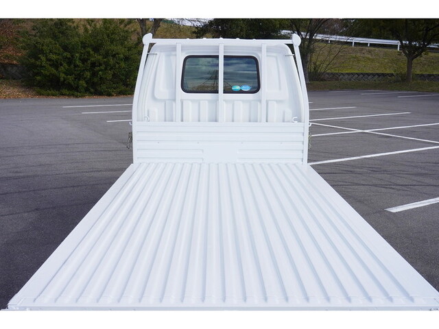 マツダボンゴ平ボディ小型（2t・3t）[写真06]