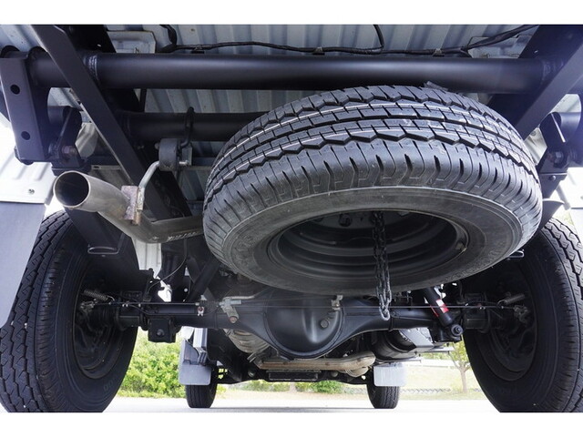 マツダボンゴ平ボディ小型（2t・3t）[写真07]