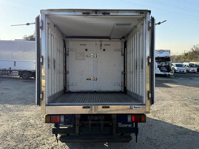 いすゞエルフ冷凍車（冷蔵車）小型（2t・3t）[写真11]