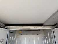 いすゞエルフ冷凍車（冷蔵車）小型（2t・3t）[写真20]