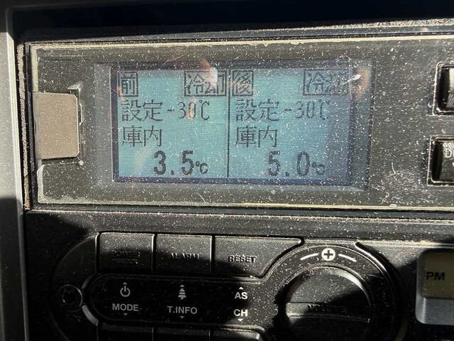 いすゞエルフ冷凍車（冷蔵車）小型（2t・3t）[写真05]