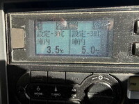 いすゞエルフ冷凍車（冷蔵車）小型（2t・3t）[写真06]