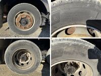 いすゞギガ平ボディ大型（10t）[写真16]