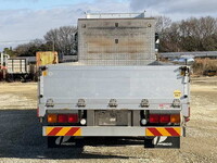 いすゞギガ平ボディ大型（10t）[写真08]