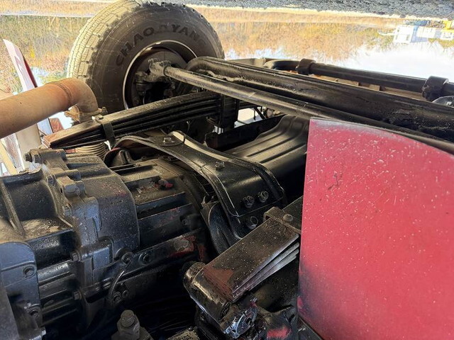 三菱ふそうスーパーグレートクレーン3段大型（10t）[写真17]