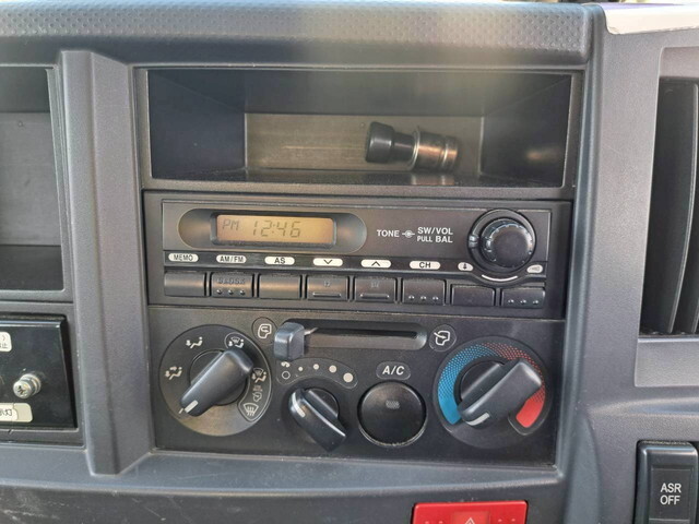 いすゞエルフ高所作業車小型（2t・3t）[写真11]