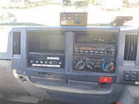 いすゞエルフ高所作業車小型（2t・3t）[写真15]