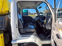 いすゞエルフ高所作業車小型（2t・3t）[写真17]