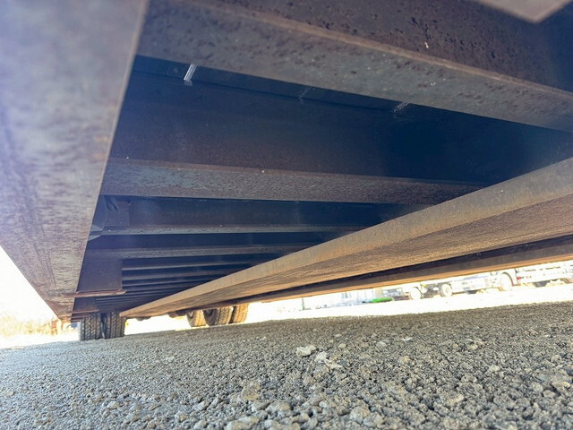 その他のメーカーその他の車種重機運搬トレーラー大型（10t）[写真12]