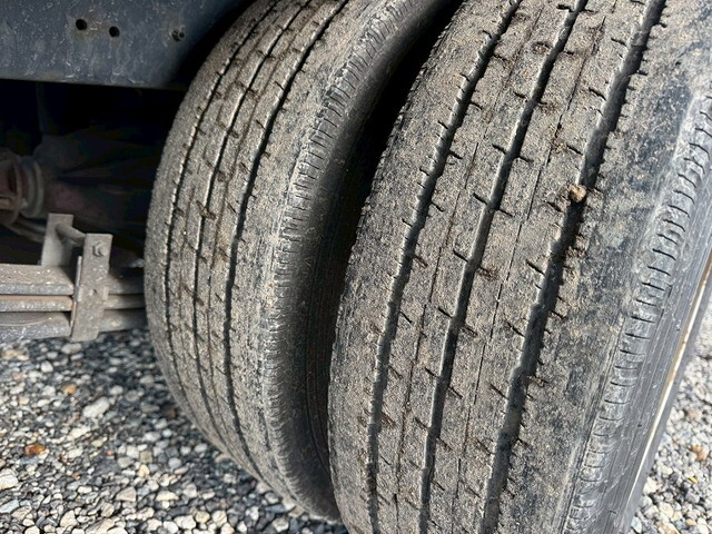 トヨタその他の車種平ボディ小型（2t・3t）[写真16]