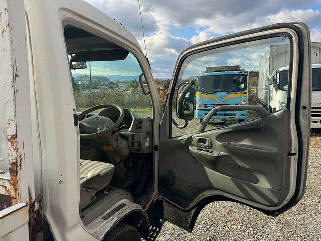 トヨタその他の車種平ボディ小型（2t・3t）[写真37]