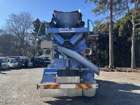 三菱ふそうファイターミキサー車（コンクリートミキサー）増トン（6t・8t）[写真15]