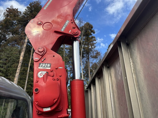 いすゞエルフクレーン5段小型（2t・3t）[写真24]