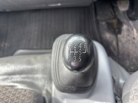 いすゞエルフクレーン5段小型（2t・3t）[写真10]