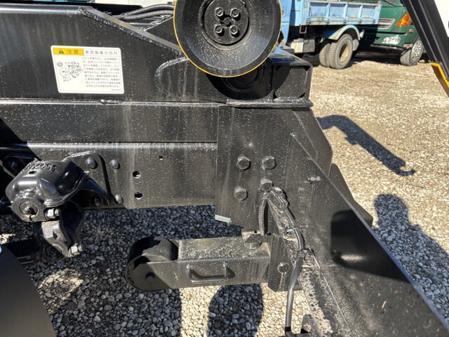 三菱ふそうファイターコンテナ専用車中型（4t）[写真29]