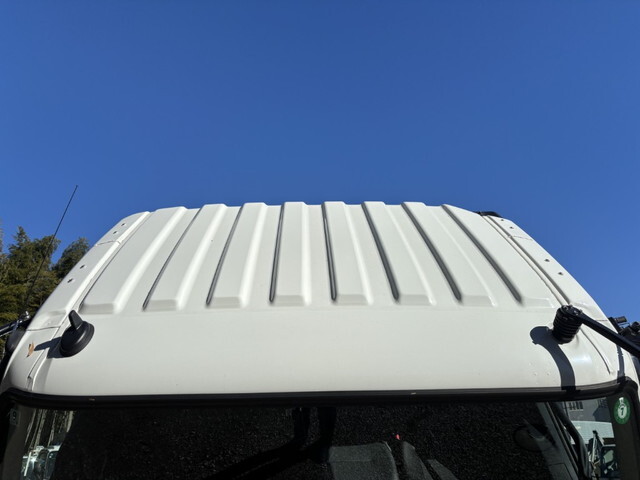 三菱ふそうファイターコンテナ専用車中型（4t）[写真37]