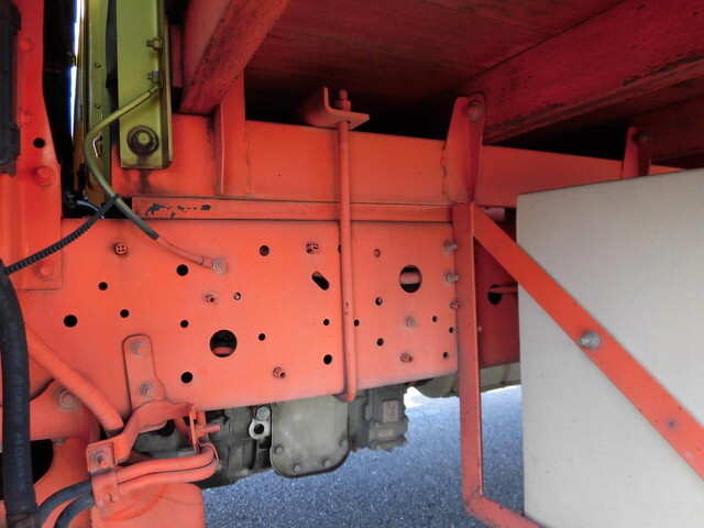 日野レンジャーアルミブロック中型（4t）[写真12]