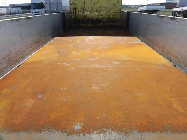 日野レンジャーアルミブロック中型（4t）[写真08]