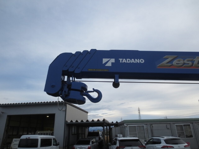 三菱ふそうキャンタークレーン4段小型（2t・3t）[写真11]