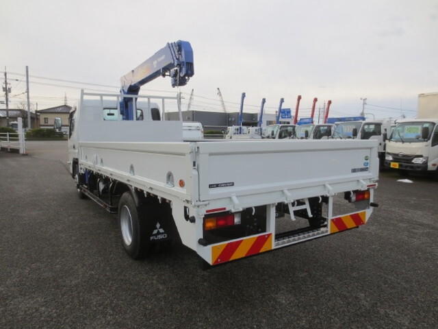 三菱ふそうキャンタークレーン4段小型（2t・3t）[写真02]