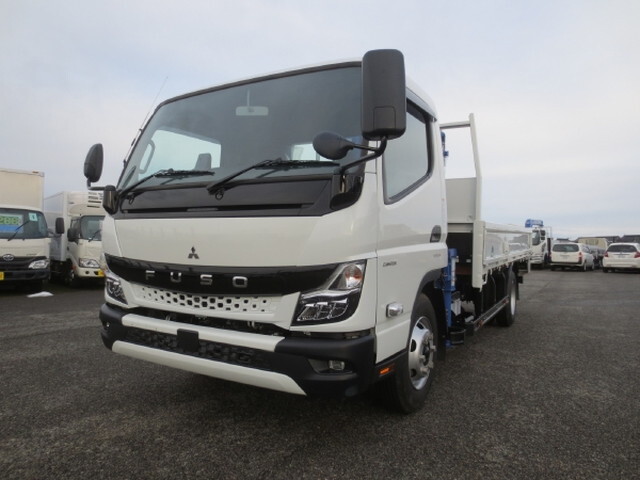 三菱ふそうキャンタークレーン4段小型（2t・3t）[写真03]