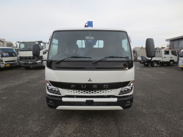 三菱ふそうキャンタークレーン4段小型（2t・3t）[写真05]