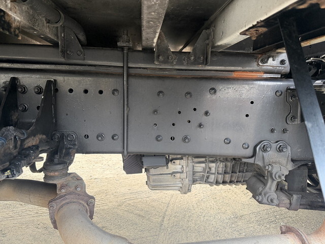 日野プロフィアアルミウイング大型（10t）[写真32]